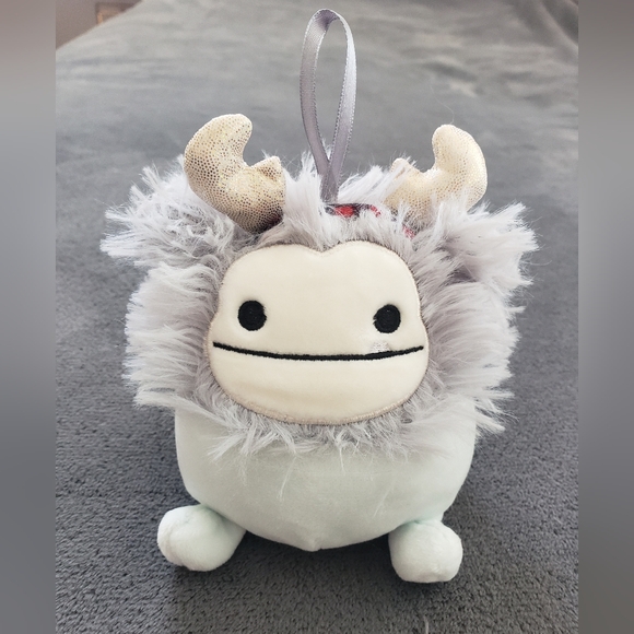 Squishmallows Evita Bigfoot Yeti Ornament 4" Holiday Winter Collection 2022 - Picture 1 of 1